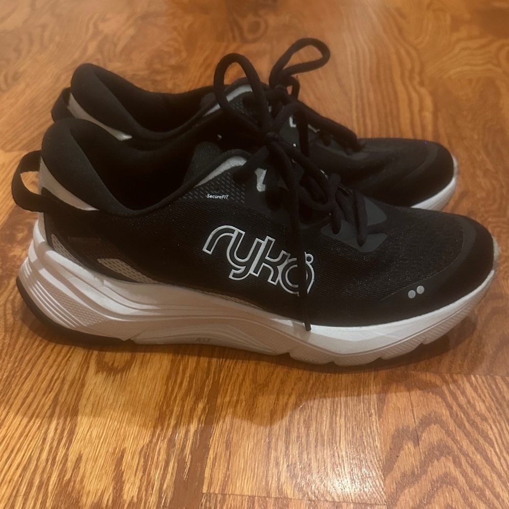 Ryka Black and White Running Shoes